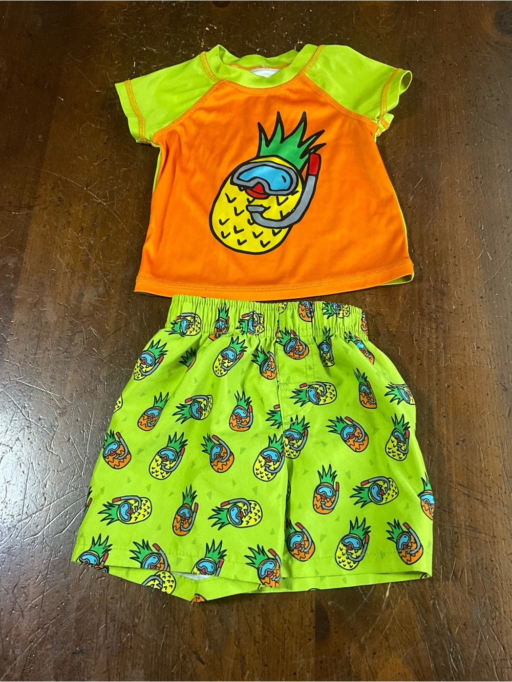 Wanderling size 12 month boys swim set